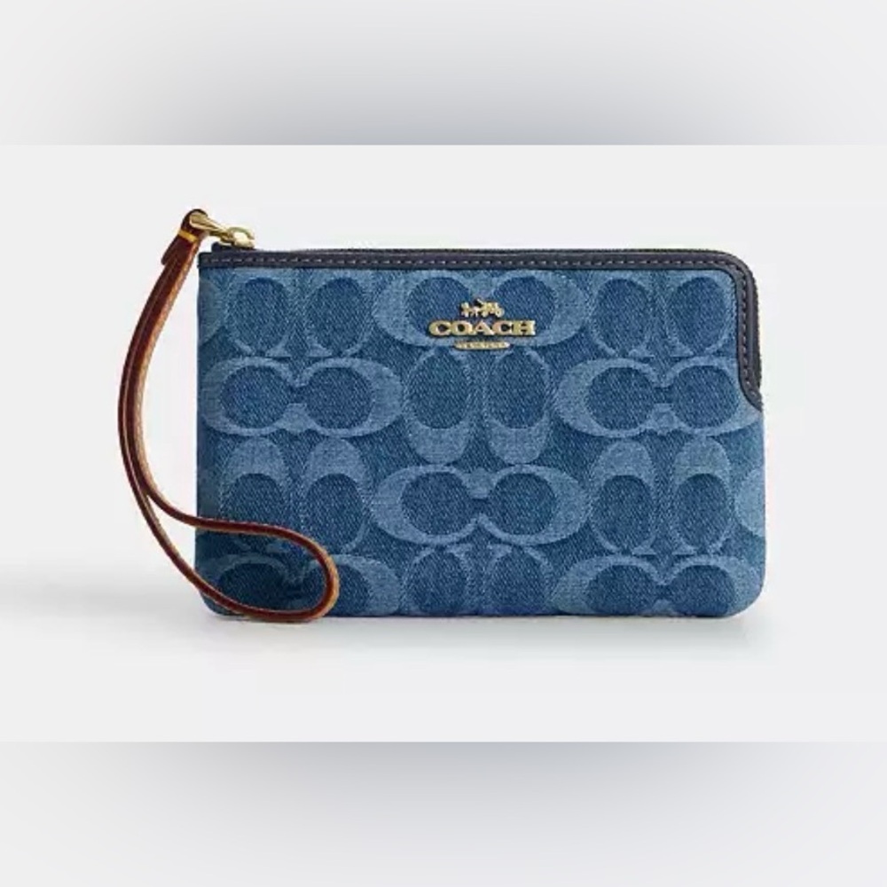 💙COACH Corner Zip Wristlet In Signature Denim Indigo Color CDF26 NEW🎀NWT